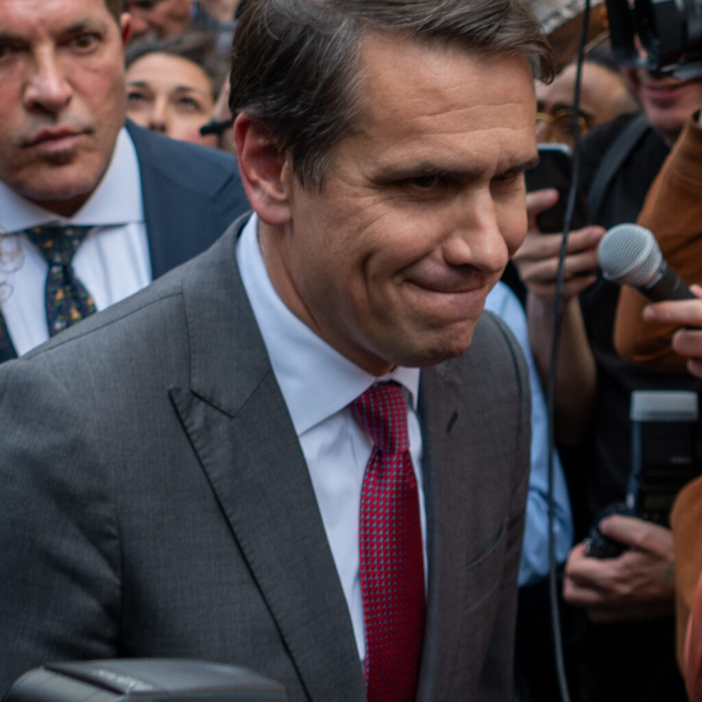 todd blanche outside manhattan criminal courthouse (cropped)